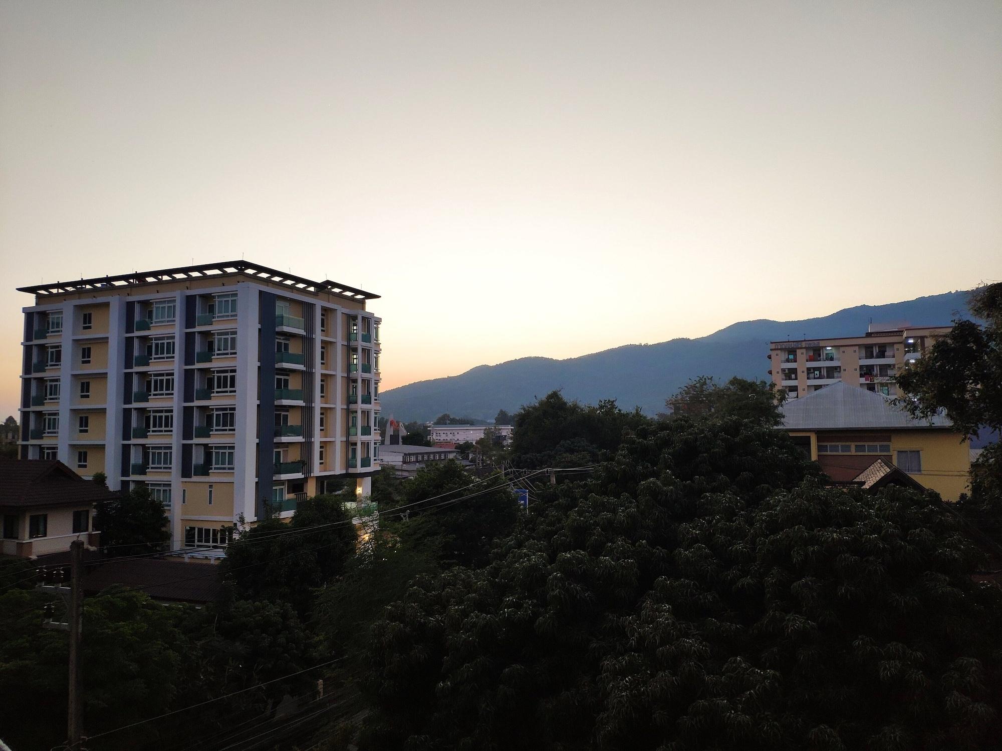 Nimman Mai Design Hotel Chiang Mai Luaran gambar